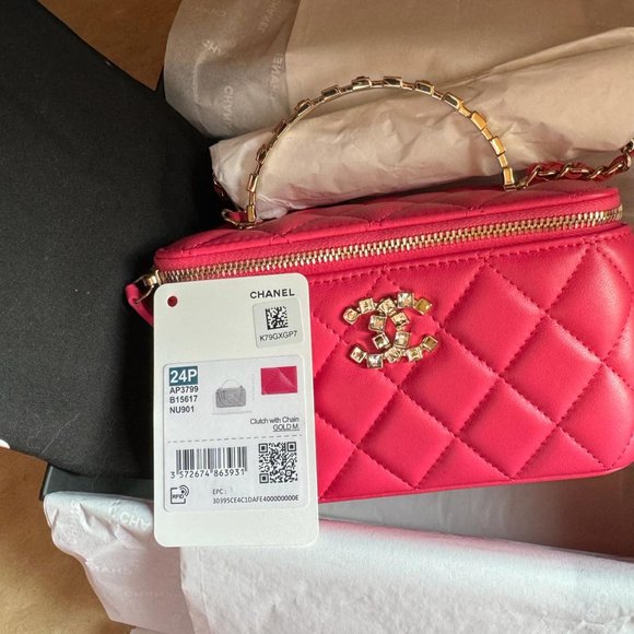 New Chanel Fuchsia Quilted Leather Clutch with Chain Bag Limited Edition - Picture 7 of 16